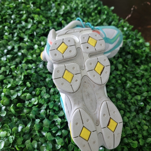 New Balance 9060 Kids' Aqua and Lemon Sneakers - Picture 3 of 7